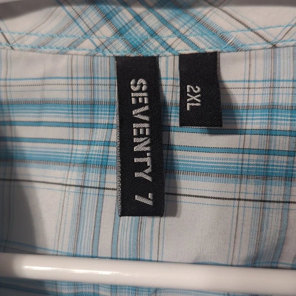 Men's Button Up - Picture 3 of 4